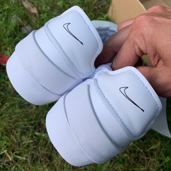 🔥Authentic NIKE leather Drop type UNISEX Sneakers - Picture 3 of 14